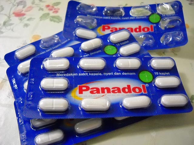 Paracetamol là thuốc giảm đau thông dụng, không cần kê đơn