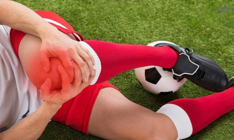  Chơi thể thao có thể dẫn tới chấn thương ở đầu gối